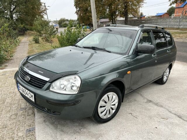 Зеленый ВАЗ 2172 Priora, объемом двигателя 1.6 л и пробегом 145 тыс. км за 3250 $, фото 1 на Automoto.ua