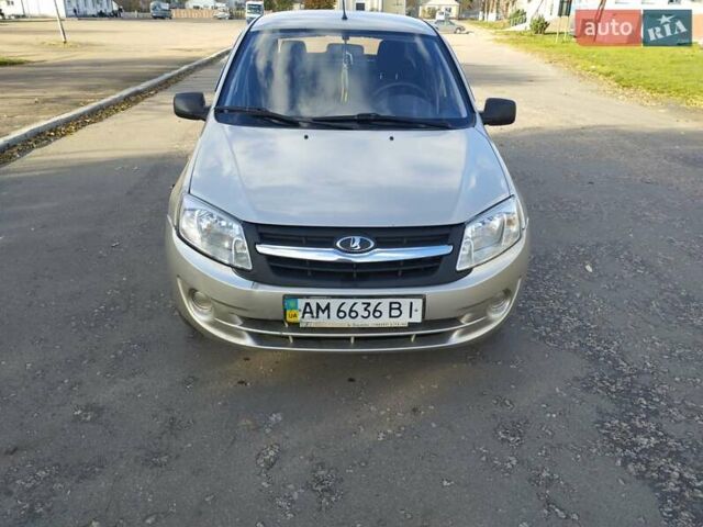 Бежевий ВАЗ 2190 Гранта, об'ємом двигуна 1.6 л та пробігом 125 тис. км за 3000 $, фото 1 на Automoto.ua