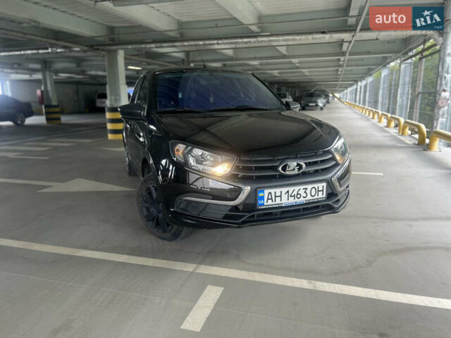 Черный ВАЗ 2190 Гранта, объемом двигателя 1.6 л и пробегом 39 тыс. км за 6500 $, фото 1 на Automoto.ua