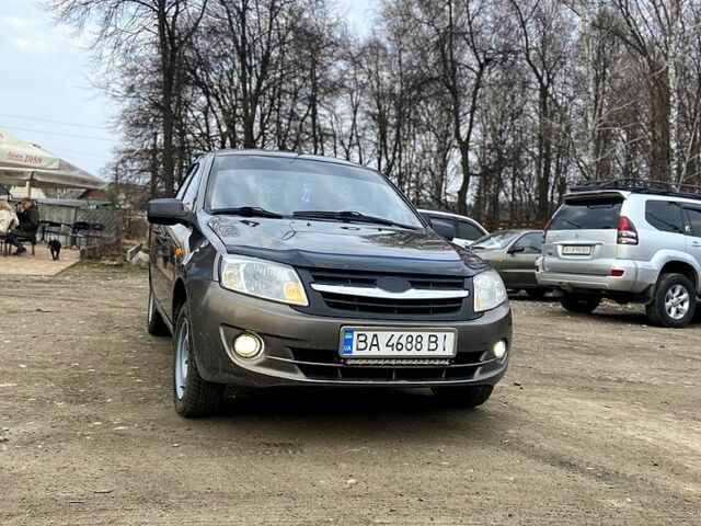 ВАЗ 2190 Гранта, об'ємом двигуна 1.6 л та пробігом 180 тис. км за 3399 $, фото 1 на Automoto.ua