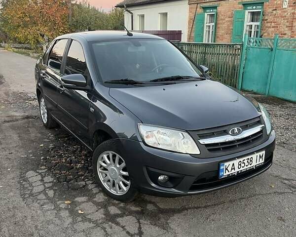 Сірий ВАЗ 2190 Гранта, об'ємом двигуна 1.6 л та пробігом 75 тис. км за 4300 $, фото 1 на Automoto.ua