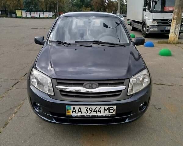 Синій ВАЗ 2190 Гранта, об'ємом двигуна 1.6 л та пробігом 98 тис. км за 3000 $, фото 1 на Automoto.ua