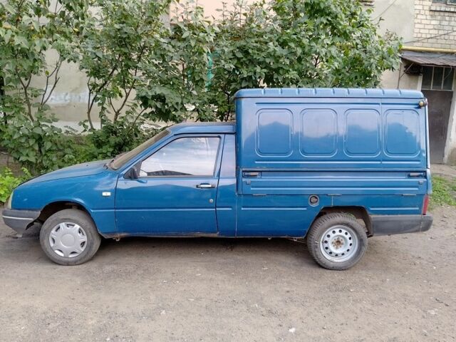 Синій ВАЗ 2723, об'ємом двигуна 1.6 л та пробігом 150 тис. км за 695 $, фото 1 на Automoto.ua