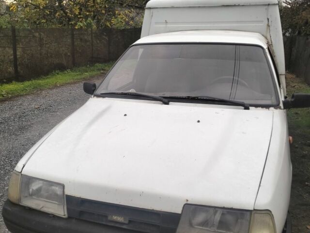 Белый ВАЗ Другая, объемом двигателя 1.6 л и пробегом 160 тыс. км за 750 $, фото 1 на Automoto.ua