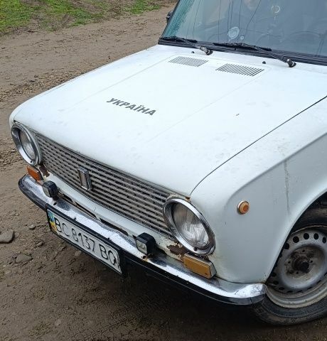 Белый ВАЗ Другая, объемом двигателя 0 л и пробегом 111 тыс. км за 300 $, фото 1 на Automoto.ua