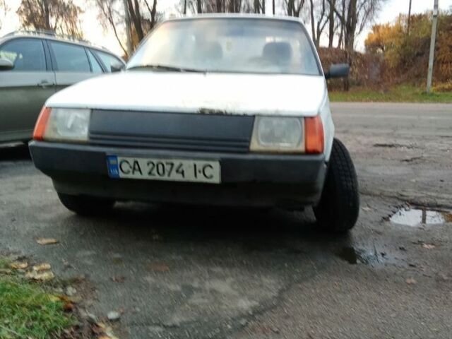 Белый ВАЗ Другая, объемом двигателя 1.1 л и пробегом 171 тыс. км за 475 $, фото 1 на Automoto.ua