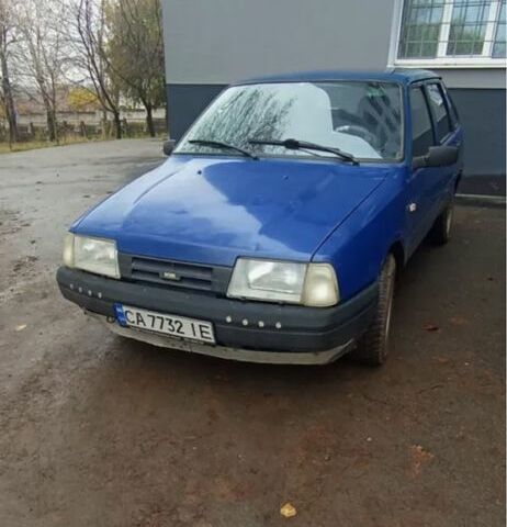 Синій ВАЗ Інша, об'ємом двигуна 1.6 л та пробігом 300 тис. км за 828 $, фото 1 на Automoto.ua