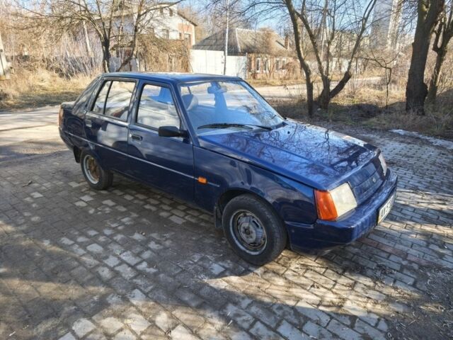 Синій ВАЗ Інша, об'ємом двигуна 1.2 л та пробігом 28 тис. км за 1300 $, фото 1 на Automoto.ua