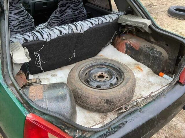 Зеленый ВАЗ Другая, объемом двигателя 1.4 л и пробегом 180 тыс. км за 850 $, фото 1 на Automoto.ua