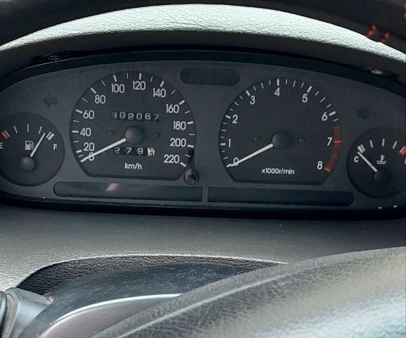 Зеленый ВАЗ Другая, объемом двигателя 0 л и пробегом 300 тыс. км за 1300 $, фото 1 на Automoto.ua