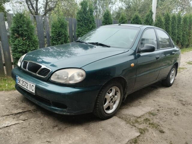 Зеленый ВАЗ Другая, объемом двигателя 1.3 л и пробегом 239 тыс. км за 1300 $, фото 1 на Automoto.ua