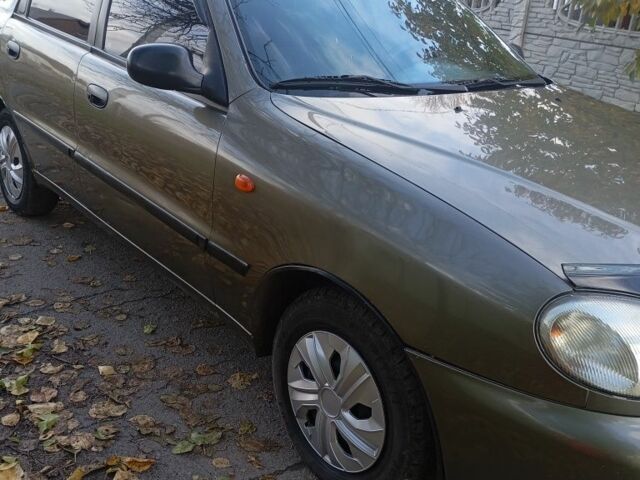 Зелений ВАЗ Інша, об'ємом двигуна 1.3 л та пробігом 273 тис. км за 1671 $, фото 1 на Automoto.ua