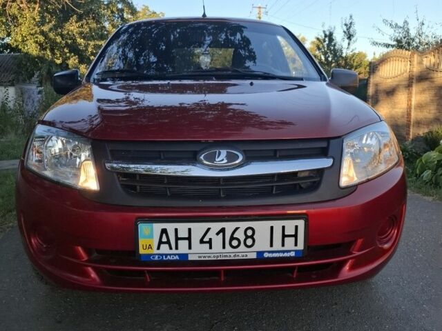 ВАЗ Гранта 2013 в Козельщине на Automoto.ua Красный ВАЗ Гранта, объемом двигателя 1.6 л и пробегом 23 тыс. км за 3950 $, фото 1 на Automoto.ua