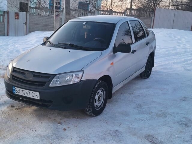 Серый ВАЗ Гранта, объемом двигателя 1.6 л и пробегом 187 тыс. км за 1700 $, фото 1 на Automoto.ua