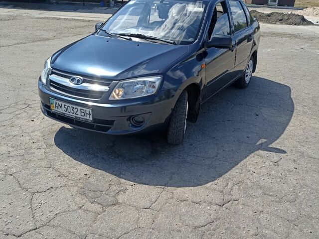 Синий ВАЗ Гранта, объемом двигателя 1.6 л и пробегом 98 тыс. км за 3100 $, фото 1 на Automoto.ua