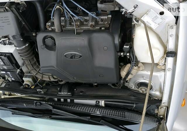 Серый ВАЗ Калина Кросс, объемом двигателя 1.6 л и пробегом 125 тыс. км за 3400 $, фото 1 на Automoto.ua