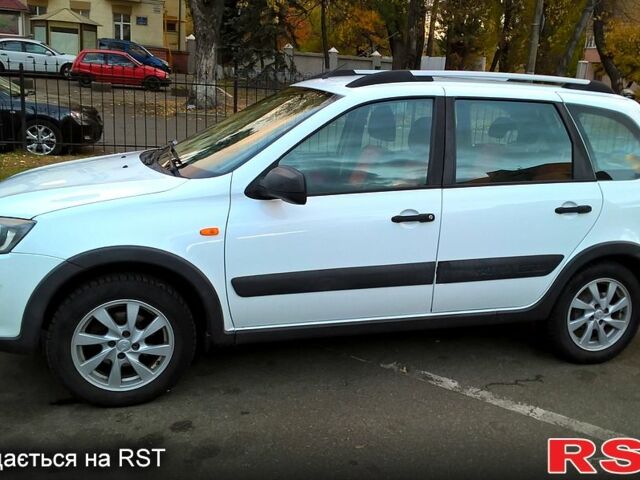 Белый ВАЗ Kalina, объемом двигателя 1.6 л и пробегом 100 тыс. км за 5800 $, фото 1 на Automoto.ua