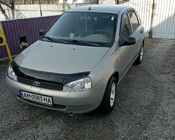 Бежевий ВАЗ Калина, об'ємом двигуна 1.6 л та пробігом 212 тис. км за 1550 $, фото 1 на Automoto.ua