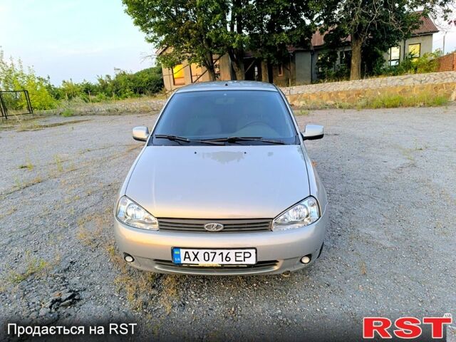 Бежевый ВАЗ Kalina, объемом двигателя 1.6 л и пробегом 140 тыс. км за 2200 $, фото 1 на Automoto.ua