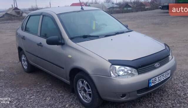 Бежевый ВАЗ Калина, объемом двигателя 1.6 л и пробегом 122 тыс. км за 2100 $, фото 1 на Automoto.ua