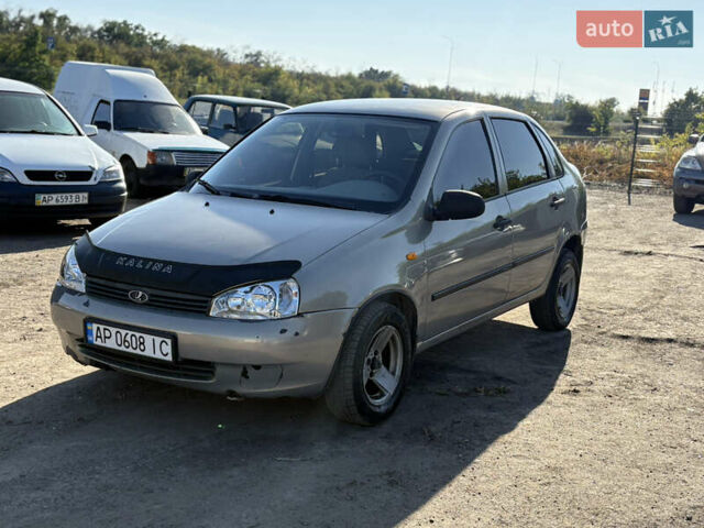Бежевий ВАЗ Калина, об'ємом двигуна 1.6 л та пробігом 180 тис. км за 1550 $, фото 1 на Automoto.ua