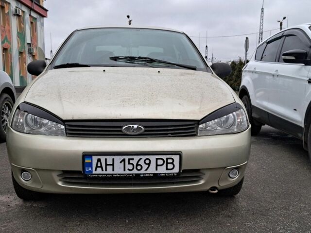 Бежевий ВАЗ Калина, об'ємом двигуна 1.6 л та пробігом 144 тис. км за 2800 $, фото 1 на Automoto.ua