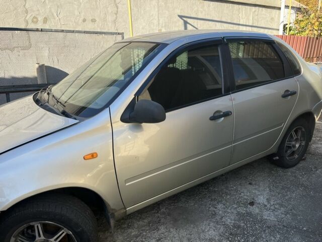 Бежевий ВАЗ Калина, об'ємом двигуна 1.6 л та пробігом 250 тис. км за 900 $, фото 1 на Automoto.ua