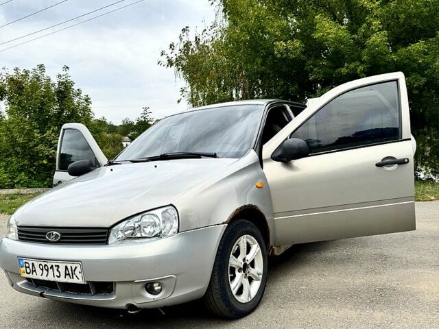 Бежевый ВАЗ Kalina, объемом двигателя 1.6 л и пробегом 212 тыс. км за 1499 $, фото 1 на Automoto.ua