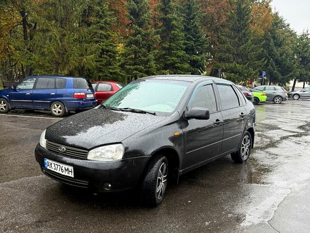 Чорний ВАЗ Kalina, об'ємом двигуна 1.4 л та пробігом 164 тис. км за 1700 $, фото 1 на Automoto.ua