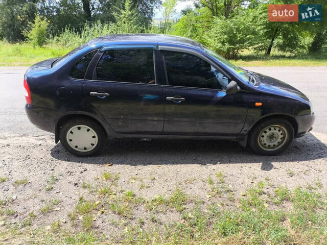 Фиолетовый ВАЗ Калина, объемом двигателя 1.39 л и пробегом 122 тыс. км за 2100 $, фото 1 на Automoto.ua