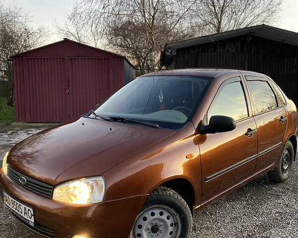 Коричневый ВАЗ Калина, объемом двигателя 1.6 л и пробегом 130 тыс. км за 2300 $, фото 1 на Automoto.ua