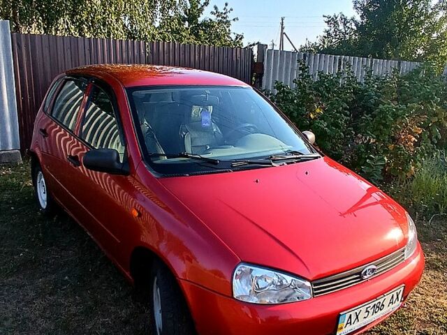 Красный ВАЗ Kalina, объемом двигателя 1.6 л и пробегом 78 тыс. км за 2500 $, фото 1 на Automoto.ua