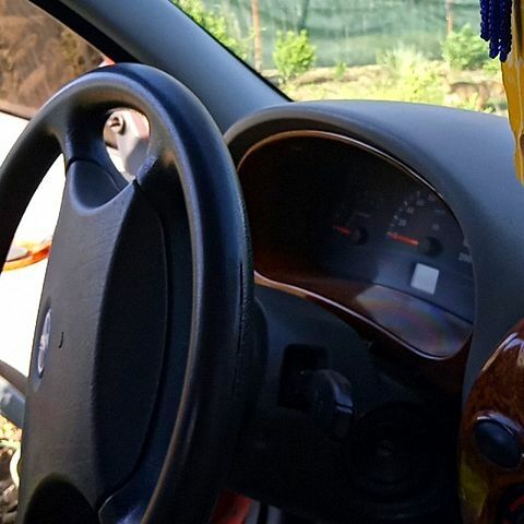 Червоний ВАЗ Kalina, об'ємом двигуна 1.6 л та пробігом 0 тис. км за 750 $, фото 1 на Automoto.ua