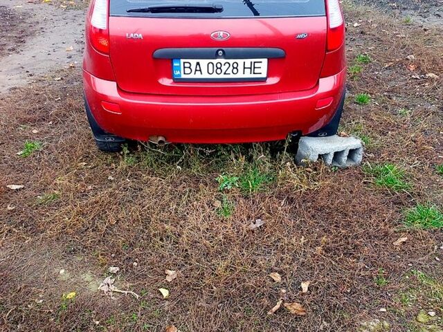 Червоний ВАЗ Kalina, об'ємом двигуна 1.4 л та пробігом 180 тис. км за 2000 $, фото 1 на Automoto.ua