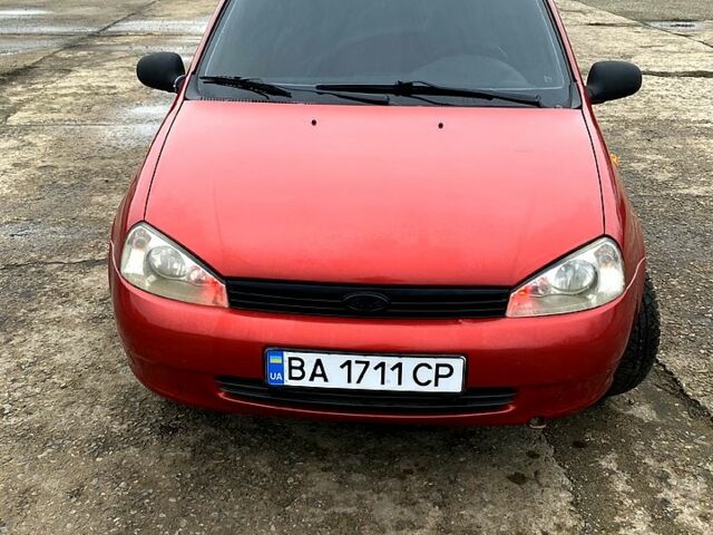 Червоний ВАЗ Kalina, об'ємом двигуна 1.6 л та пробігом 197 тис. км за 2350 $, фото 1 на Automoto.ua