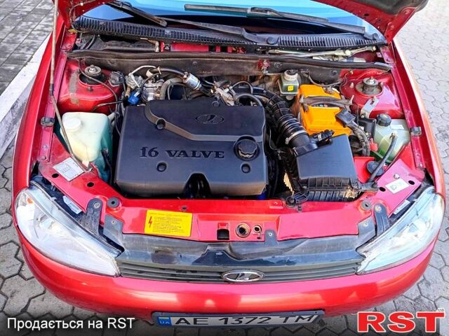 Красный ВАЗ Kalina, объемом двигателя 1.4 л и пробегом 117 тыс. км за 2800 $, фото 1 на Automoto.ua