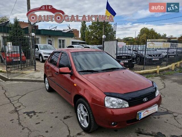 Красный ВАЗ Калина, объемом двигателя 1.4 л и пробегом 109 тыс. км за 3499 $, фото 1 на Automoto.ua