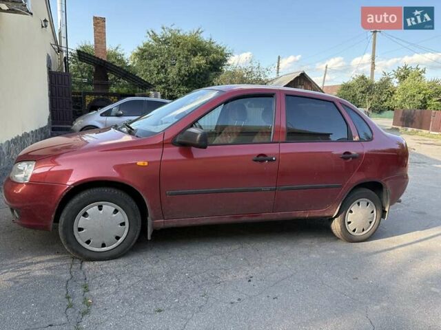 Красный ВАЗ Калина, объемом двигателя 1.39 л и пробегом 63 тыс. км за 2900 $, фото 1 на Automoto.ua