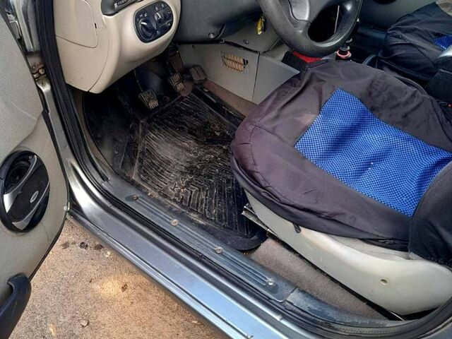 ВАЗ Kalina, объемом двигателя 1.6 л и пробегом 236 тыс. км за 2700 $, фото 1 на Automoto.ua