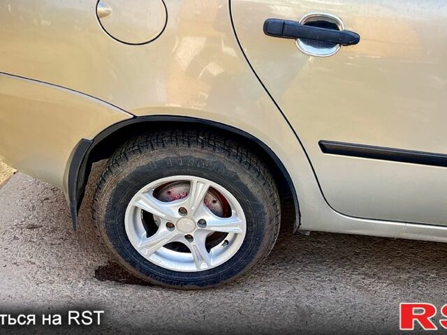ВАЗ Kalina, объемом двигателя 1.6 л и пробегом 165 тыс. км за 2550 $, фото 1 на Automoto.ua