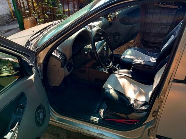 ВАЗ Kalina, объемом двигателя 1.6 л и пробегом 250 тыс. км за 1190 $, фото 1 на Automoto.ua