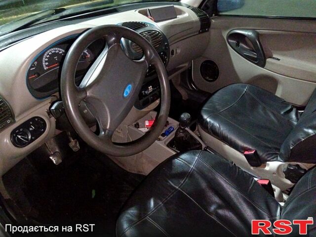 ВАЗ Kalina, объемом двигателя 1.6 л и пробегом 250 тыс. км за 1750 $, фото 1 на Automoto.ua