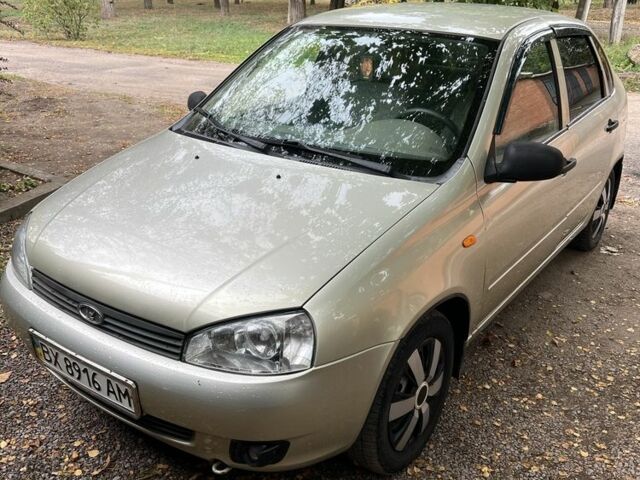 Желтый ВАЗ Калина, объемом двигателя 1.6 л и пробегом 97 тыс. км за 2500 $, фото 1 на Automoto.ua