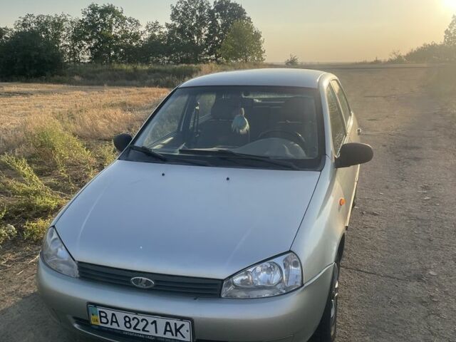 Желтый ВАЗ Калина, объемом двигателя 1.6 л и пробегом 214 тыс. км за 1400 $, фото 1 на Automoto.ua