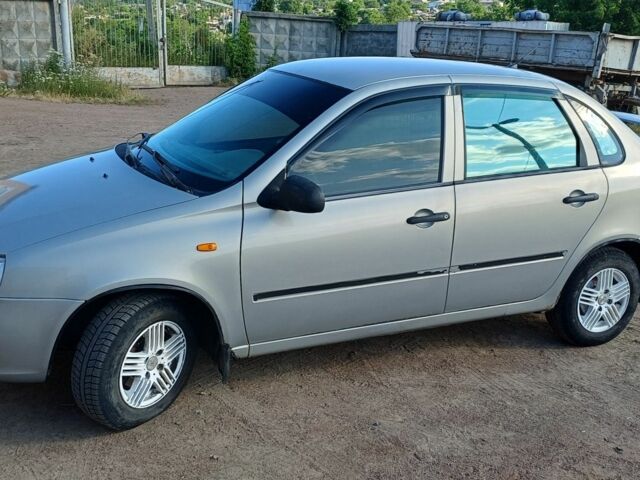 Сірий ВАЗ Калина, об'ємом двигуна 1.6 л та пробігом 54 тис. км за 1800 $, фото 1 на Automoto.ua