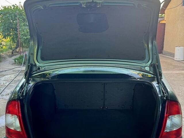 Сірий ВАЗ Kalina, об'ємом двигуна 1.6 л та пробігом 160 тис. км за 2500 $, фото 1 на Automoto.ua