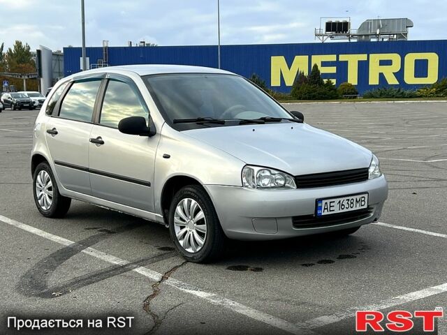 Серый ВАЗ Kalina, объемом двигателя 1.6 л и пробегом 210 тыс. км за 1799 $, фото 1 на Automoto.ua