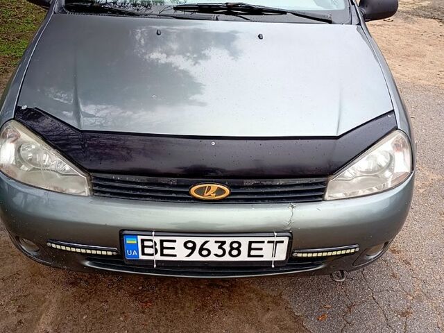 Сірий ВАЗ Kalina, об'ємом двигуна 1.4 л та пробігом 308 тис. км за 2000 $, фото 1 на Automoto.ua
