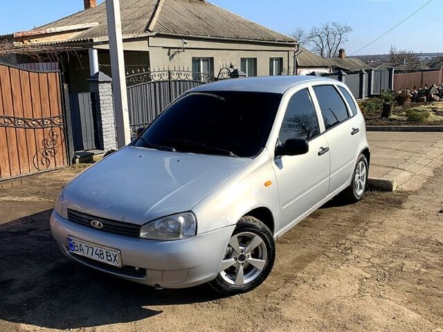 Серый ВАЗ Kalina, объемом двигателя 1.4 л и пробегом 170 тыс. км за 1800 $, фото 1 на Automoto.ua