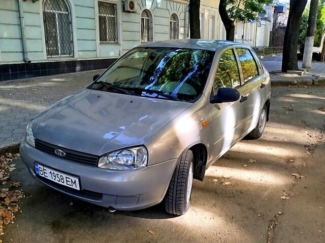 Серый ВАЗ Калина, объемом двигателя 1.6 л и пробегом 239 тыс. км за 1750 $, фото 1 на Automoto.ua